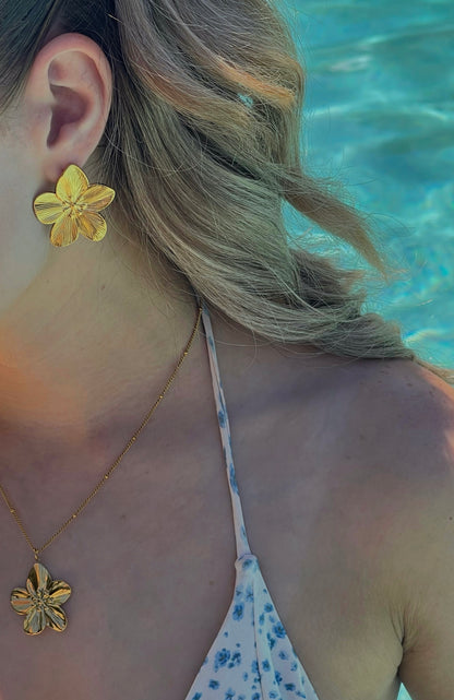 Sofia Flower Earrings
